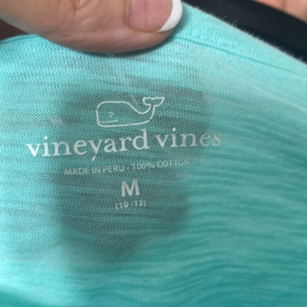 Vineyard Vines excellent preloved